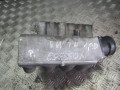 коллектор впускной Volkswagen Transporter T4 1993, 1.9 л., 028129713C - фото №4