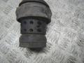 подушка крепления двигателя Volkswagen Polo 3 поколение 2001, 1.4 л., МКПП, универсал, 1H0199623A - фото №4