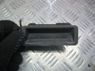 кнопка открытия багажника BMW X1 E84 2010, 2.0 л., МКПП, внедорожник 5 дв., 7118158