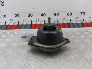 подушка крепления двигателя Renault Laguna 2 поколение 2001, 1.8 л., МКПП, хетчбэк 5 дв.