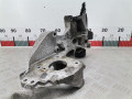 кронштейн генератора Volkswagen Passat B6 2009, 2.0 л., МКПП, седан, 03L903143D - фото №6
