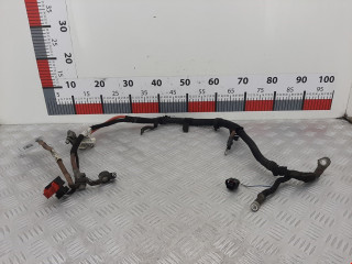 плюсовой провод аккумулятора Opel Zafira 2 поколение (B) [рестайлинг] 2012, 1.6 л., МКПП, минивэн