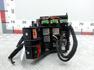блок реле Audi A8 D3/4E 2003, 3.7 л., АКПП, седан, 4E1937503A