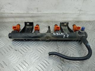 топливная рампа Peugeot 307 1 поколение 2004, 1.6 л., дизель, МКПП, универсал, 9636520780
