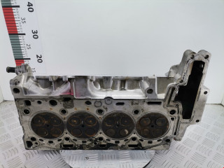 головка блока цилиндров BMW 5 серия F07/F10/F11 2011, 2.0 л., АКПП, универсал, 11127810463