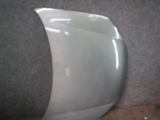 капот Volkswagen Golf 4 поколение 2004, 1.6 л., МКПП, хетчбэк 5 дв.