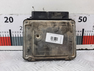 блок управления двигателем Opel Vectra C 2004, 1.9 л., МКПП, хетчбэк 5 дв., 55189629