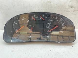 щиток приборов (приборная панель) Volkswagen Passat B5 1998, 3B1919930