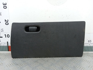 бардачок Volkswagen Polo 3 поколение 1999, 1.4 л., МКПП, универсал