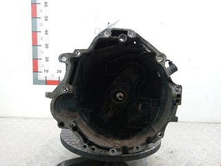 КПП механическая (МКПП) Audi A4 B6 2001, 2.4 л., МКПП, универсал, 012300058GX