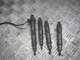 форсунка Renault Scenic 1 поколение 1999, 1.9 л., 7700112880, 7700112883