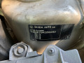 петля двери Skoda Octavia 1 поколение [рестайлинг] 2001, 1.9 л., МКПП, универсал, 4B0833412D - фото №10