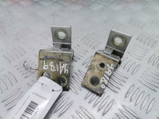 петля двери Skoda Fabia 1 поколение (6Y) 2000, 1.4 л., МКПП, хетчбэк 5 дв., 6Y0831402D