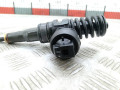 форсунка Volkswagen Caddy 3 поколение 2005, 1.9 л., МКПП, фургон, 038130073AG - фото №3