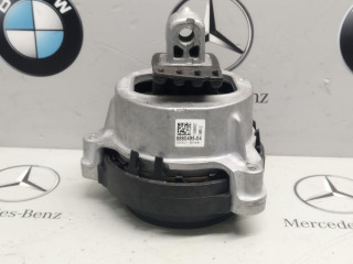 подушка крепления двигателя BMW 2023, 2.0 л., дизель, 6860495