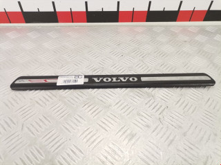 накладка на порог внутренняя Volvo S60 2 поколение [рестайлинг] 2015, 2.0 л., АКПП, седан, 8659960