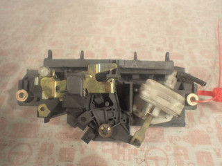 ручка крышки багажника Audi A3 8L 1998, 1.9 л., МКПП, хетчбэк 3 дв., 8D9827565C