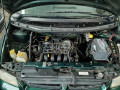 дождевик Chrysler Voyager 3 поколение 1999, 2.0 л., МКПП, минивэн, 04716284AC - фото №13