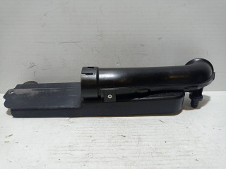 воздухозаборник Opel Agila 2 поколение (B) 2012, 1.2 л., бензин, МКПП, 70349251