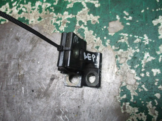 петля двери Audi A2 8Z 2004, 1.4 л., МКПП, хетчбэк 5 дв.