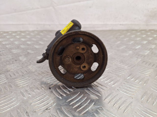насос гидроусилителя руля Renault Clio 2 поколение 2000, 1.2 л., 7700840805C, 7700840105