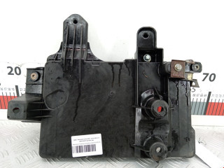 крепление аккумулятора Mitsubishi Colt 6 поколение (Z20/Z30) 2005, 1.3 л., МКПП, хетчбэк 5 дв., 8201A084