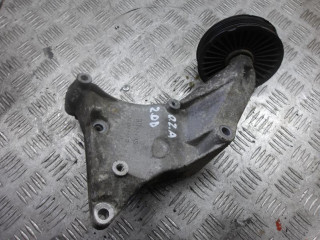 кронштейн компрессора кондиционера Opel Astra G 1999, 2.0 л., 24459840