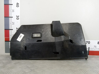 накладка на торпедо (консоль) Volkswagen Touareg 1 поколение 2005, 5.0 л., АКПП, внедорожник 5 дв., 7L6815174C