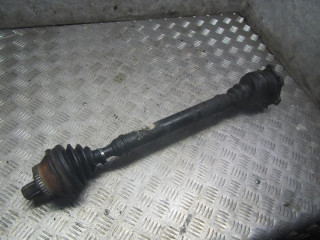 полуось передняя правая (приводной вал, ШРУС) Audi A6 4B/C5 1999, 1.9 л., МКПП, 4B0407272