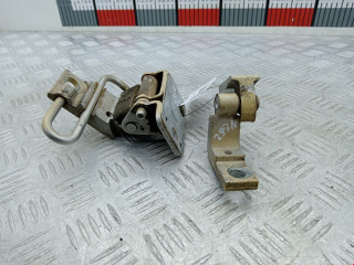 петля двери Skoda Octavia 1 поколение (A4) 1999, 2.0 л., МКПП, хетчбэк 5 дв., 4B0833412D