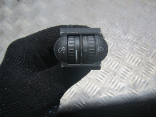 кнопка корректора фар Volkswagen Golf 4 поколение 2004, 1.6 л., МКПП, хетчбэк 5 дв., 1K0941333
