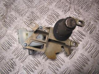 замок багажника SEAT Toledo 2 поколение 2003, 1.6 л., МКПП, седан, 1M5827297C