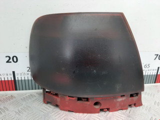 фонарь задний левый Audi A4 B5 1997, 1.6 л., МКПП, седан, 8D0945111A