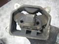 кронштейн двигателя Opel Corsa B 1996, 1.0 л., 90538478 - фото №2