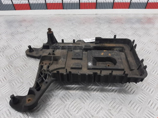 крепление аккумулятора Volkswagen Passat B6 2008, 2.0 л., робот, седан, 1K0915333H