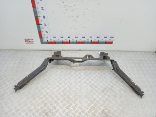рамка капота Mercedes-Benz A-Класс W168 1999, 1.4 л., МКПП, хетчбэк 5 дв.