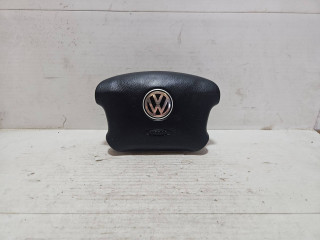 подушка безопасности водителя Volkswagen Bora 1 поколение 2002, 3B0880201AE