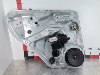 стеклоподъемник электрический задний левый Volkswagen Passat B5 2001, 1.9 л., МКПП, универсал, 3B9839461A
