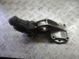 кронштейн полуоси Peugeot 307 1 поколение 2002, 1.6 л., 9638239880