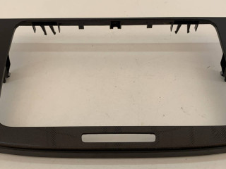 рамка под магнитолу Volkswagen Passat B6 2008, 3C0858069M