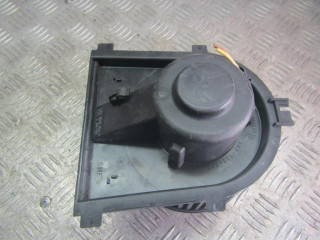 моторчик печки Volkswagen Golf 3 поколение 2000, 1.4 л., МКПП, хетчбэк 5 дв., 1J1819021A