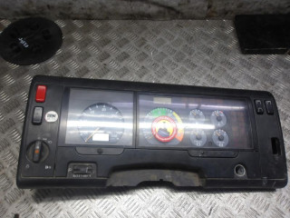 щиток приборов (приборная панель) Mercedes-Benz Vario W670 2004, A0015424001