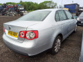 форсунка Volkswagen Jetta 5 поколение 2006, 1.9 л., МКПП, седан, 038130073AG - фото №9