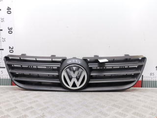 решетка радиатора Volkswagen Polo 4 поколение [рестайлинг] 2006, 1.2 л., МКПП, хетчбэк 5 дв., 6Q0853653E