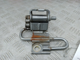 петля двери Audi A6 4B/C5 [рестайлинг] 2001, 2.0 л., МКПП, универсал, 4B0831412B