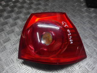 фонарь задний правый Volkswagen Golf 4 поколение 2005, 1.6 л., МКПП, хетчбэк 5 дв., 1K6945112P