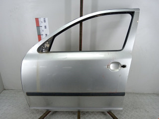 дверь передняя левая Skoda Octavia 2 поколение (A5) 2007, 2.0 л., МКПП, хетчбэк 5 дв., 1Z0831055