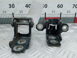 петля двери Renault Captur 1 поколение 2013, 0.9 л., МКПП, внедорожник 5 дв.