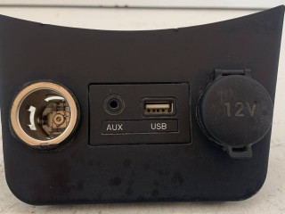 разъем AUX / USB Hyundai Solaris 1 поколение 2012