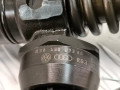 форсунка Volkswagen Golf 5 поколение 2004, 1.9 л., МКПП, хетчбэк 5 дв., 038130073AG - фото №3